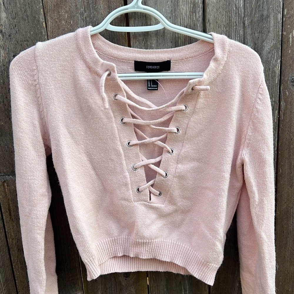 Forever 21 Women viscose blended Sweater Crop Top size small - Picture 2 of 7